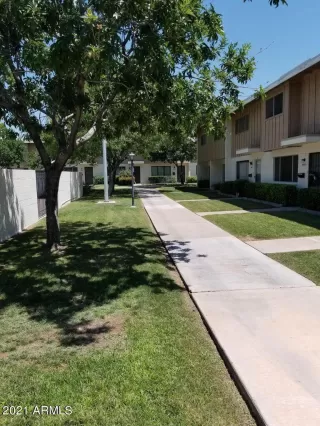 Photo #2: 6240937 Listing