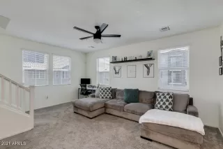 Photo #3: 6241048 Listing