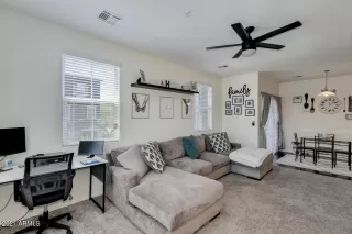 Photo #6: 6241048 Listing