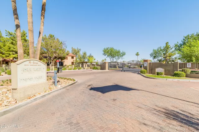 MLS: 6241116 Condo For Sale