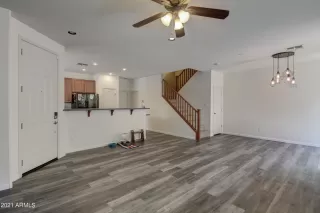 Photo #5: 6241165 Listing