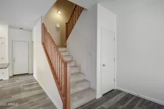 Photo #6: 6241165 Listing