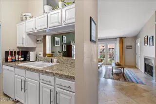 Photo #3: 6241225 Listing 