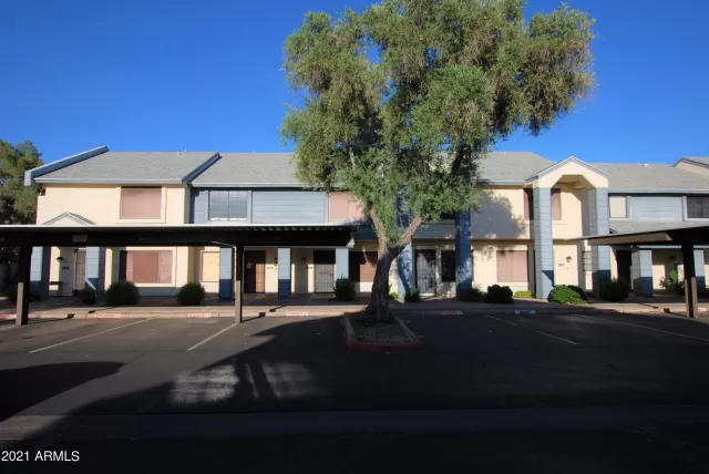 MLS: 6241244 Condo For Sale