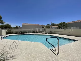 Photo #4: 6241268 Listing 