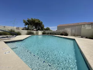 Photo #5: 6241268 Listing 