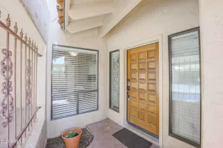 Photo #1: 6241332 Listing 