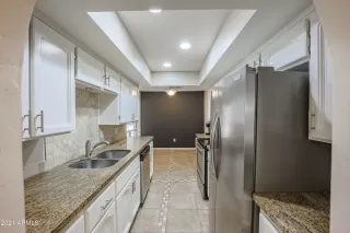 Photo #3: 6241332 Listing 