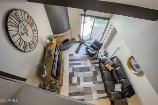 Photo #6: 6241332 Listing 