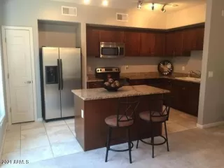 Photo #4: 6241350 Listing 