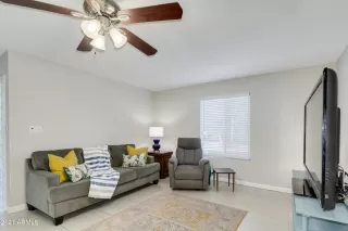 Photo #5: 6241501 Listing 