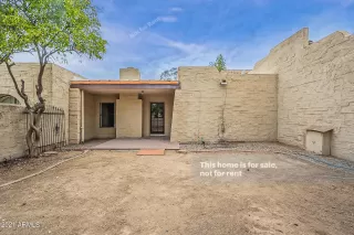 Photo #6: 6241626 Listing