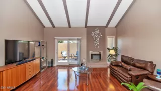 Photo #2: 6241720 Listing