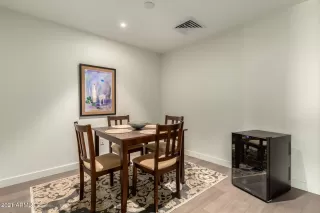 Photo #3: 6241897 Listing