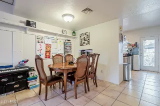 Photo #4: 6241962 Listing