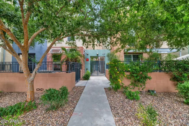 MLS: 6242096 Condo For Sale