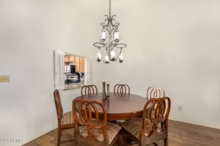 Photo #6: 6242209 Listing