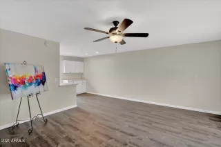 Photo #3: 6242335 Listing 