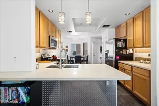 Photo #6: 6242611 Listing