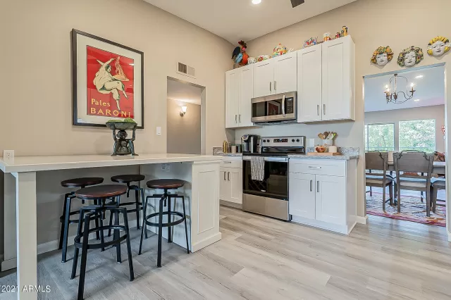 MLS: 6242653 Condo For Sale