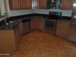 Photo #2: 6242678 Listing