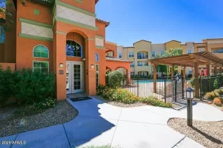 Photo #6: 6242678 Listing