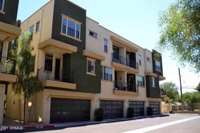 MLS: 6242687 Condo For Sale