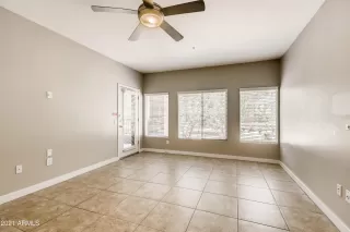 Photo #5: 6242769 Listing