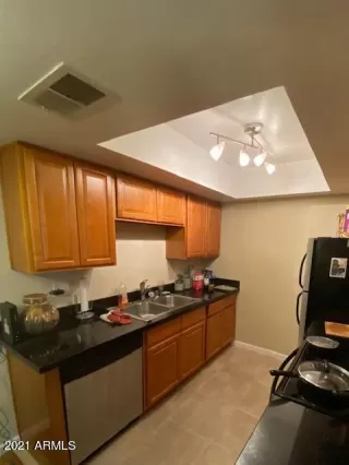 Photo #2: 6242878 Listing