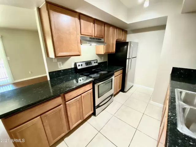 MLS: 6243152 Condo For Sale