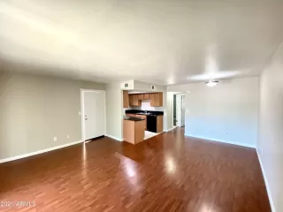 Photo #1: 6243152 Listing