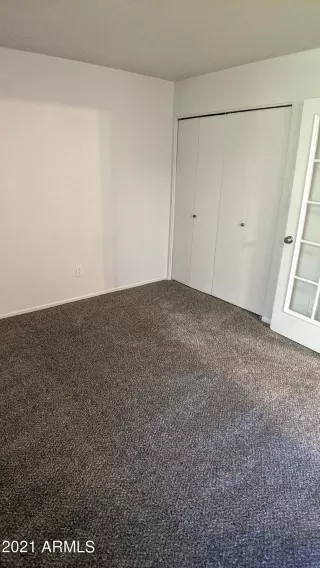 Photo #5: 6243261 Listing