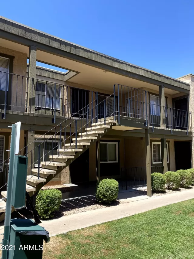 MLS: 6243319 Condo For Sale