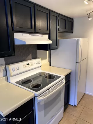 Photo #2: 6243319 Listing