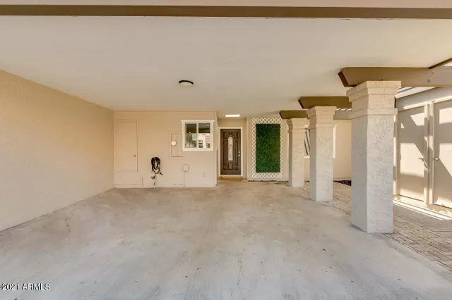 MLS: 6243368 Condo For Sale