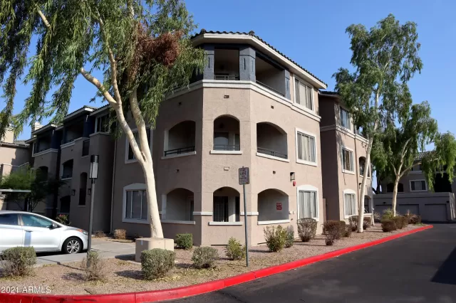 MLS: 6243394 Condo For Sale