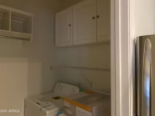 Photo #6: 6243394 Listing