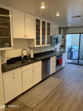 Photo #5: 6243484 Listing