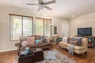 Photo #4: 6243515 Listing