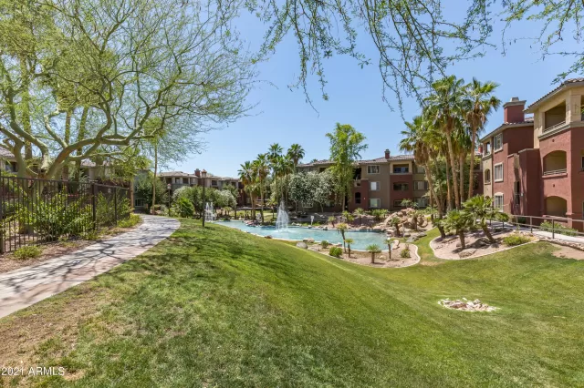 MLS: 6243709 Condo For Sale