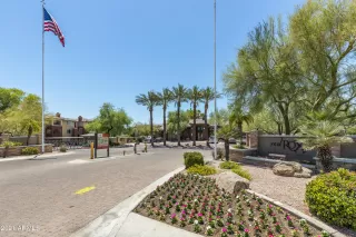 Photo #2: 6243709 Listing