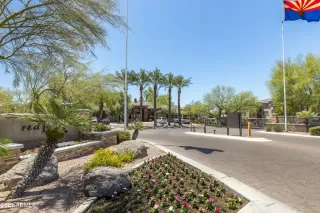 Photo #3: 6243709 Listing