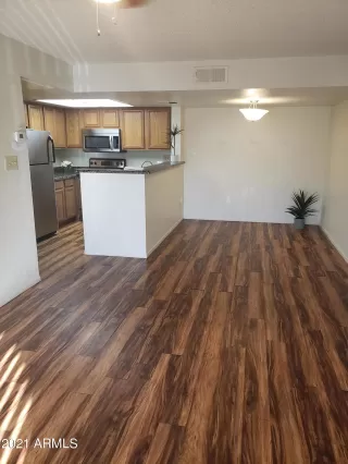 Photo #1: 6243782 Listing 