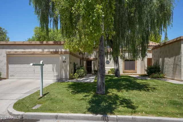 MLS: 6243888 Condo For Sale