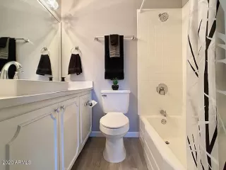 Photo #5: 6244037 Listing