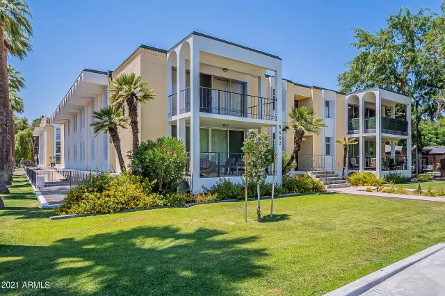 MLS: 6244098 Condo For Sale