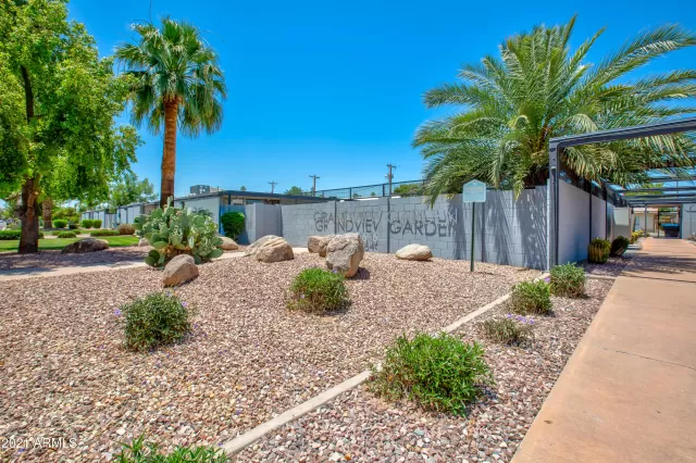 MLS: 6244108 Condo For Sale