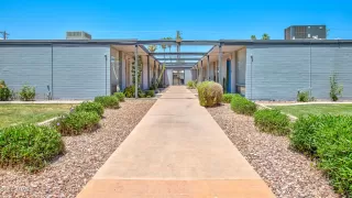 Photo #1: 6244108 Listing