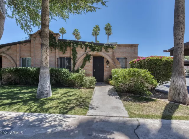 MLS: 6244151 Condo For Sale