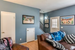 Photo #4: 6244264 Listing